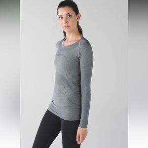 Lululemon Swiftly Tech Long Sleeve Crew